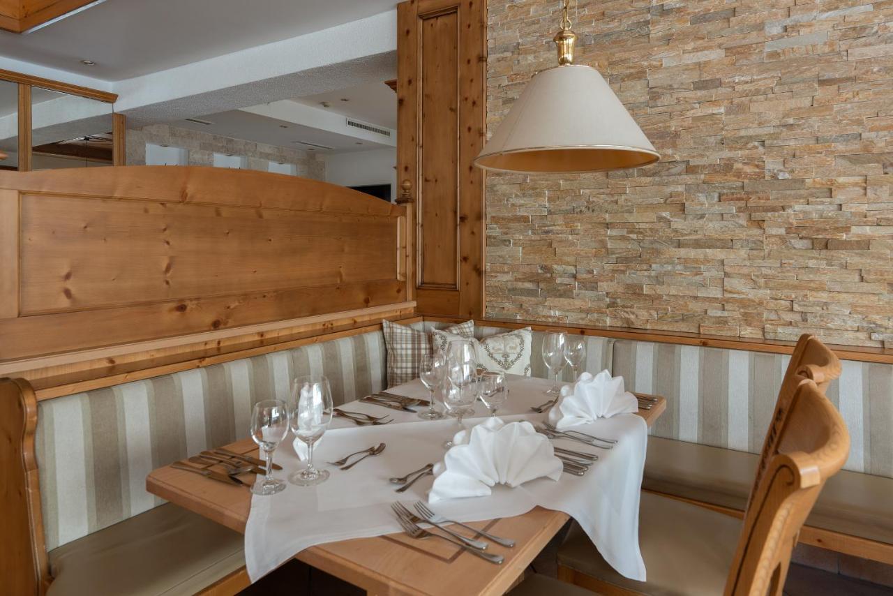 Hotel Central Seefeld in Tirol Ngoại thất bức ảnh