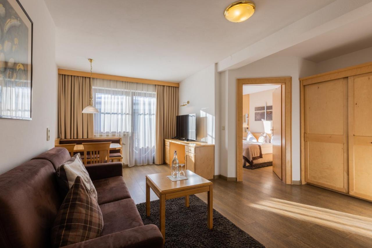 Hotel Central Seefeld in Tirol Ngoại thất bức ảnh
