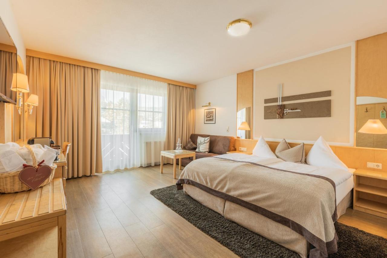Hotel Central Seefeld in Tirol Ngoại thất bức ảnh